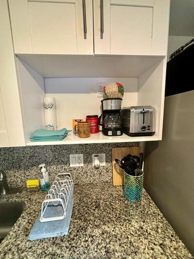 Nice 2 Twin Bedroom - Best Central Location In Miami - Luggage Storage, Parking And Laundry For Free!!!! Buitenkant foto