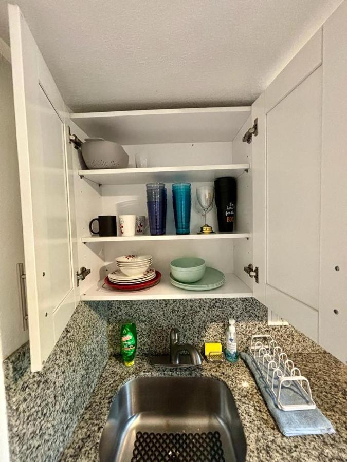 Nice 2 Twin Bedroom - Best Central Location In Miami - Luggage Storage, Parking And Laundry For Free!!!! Buitenkant foto